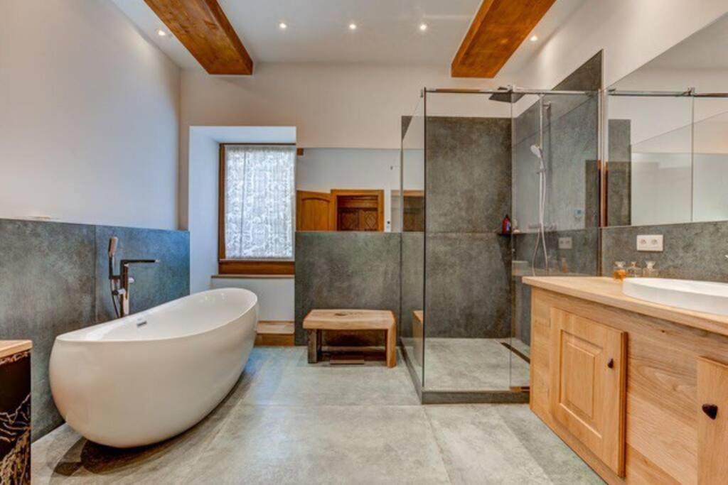 Spacious 3-Bed In The Heart Of Chamonix Exterior foto
